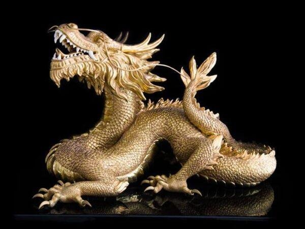 AVI-Royal Andy Dragon With Base Limited Edition 88 Pcs