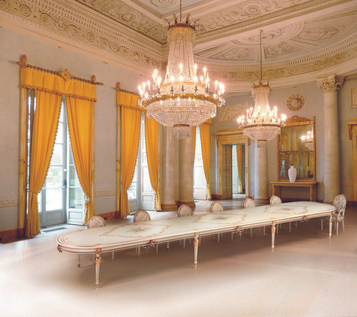 20-Seat Banquet Table Fit for Heads of State - Image 2